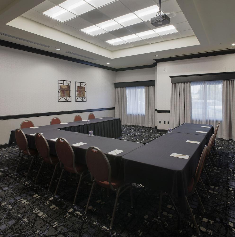 Doubletree Suites By Hilton Bentonville Dış mekan fotoğraf