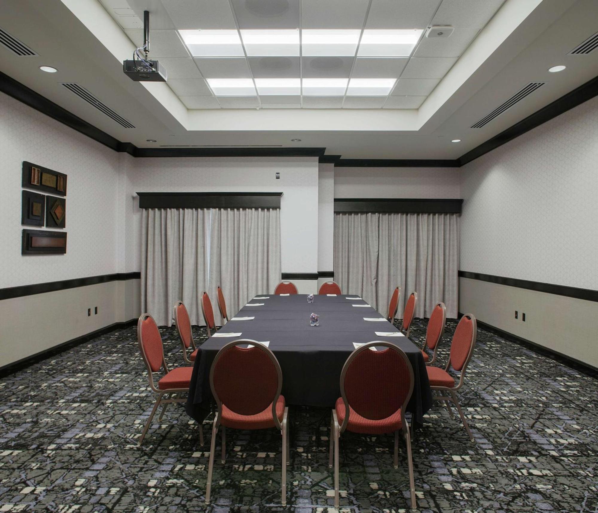 Doubletree Suites By Hilton Bentonville Dış mekan fotoğraf